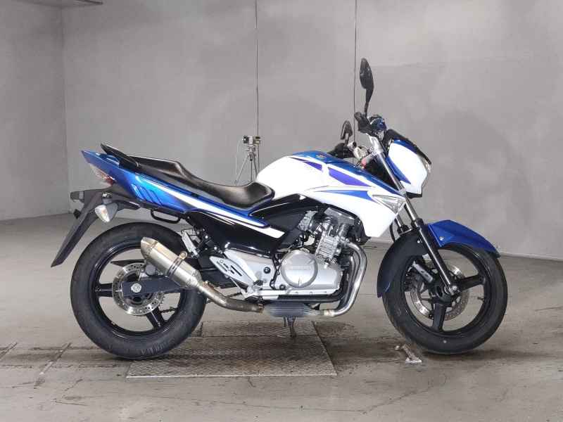 Suzuki GSR250