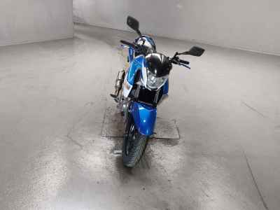 Suzuki GSR250