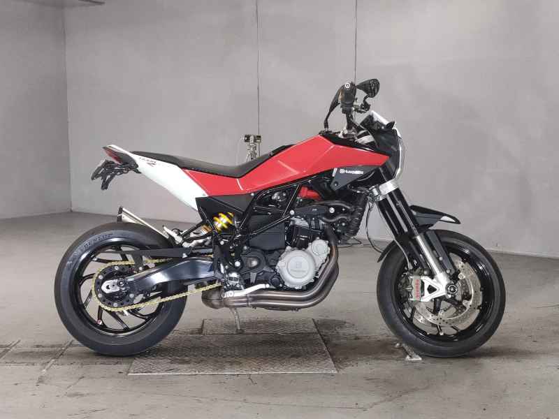 Husqvarna Nuda 900 2013