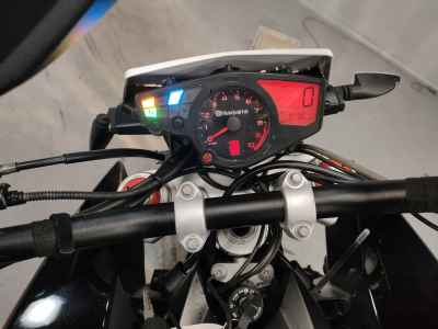Husqvarna Nuda 900 2013