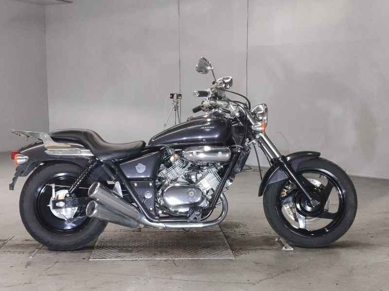 Honda Magna 250