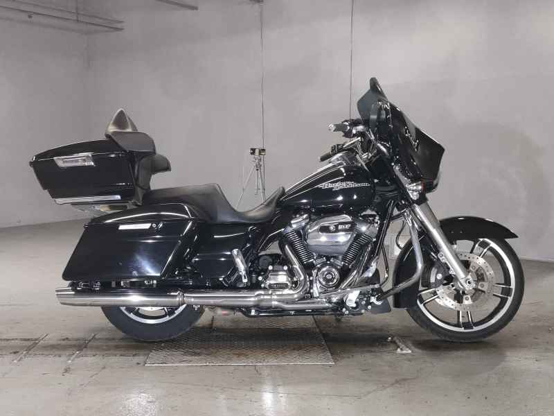 Harley-Davidson FLHXS1750 2017