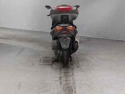 Yamaha XMAX 250