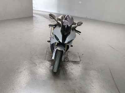 BMW S1000RR 2021
