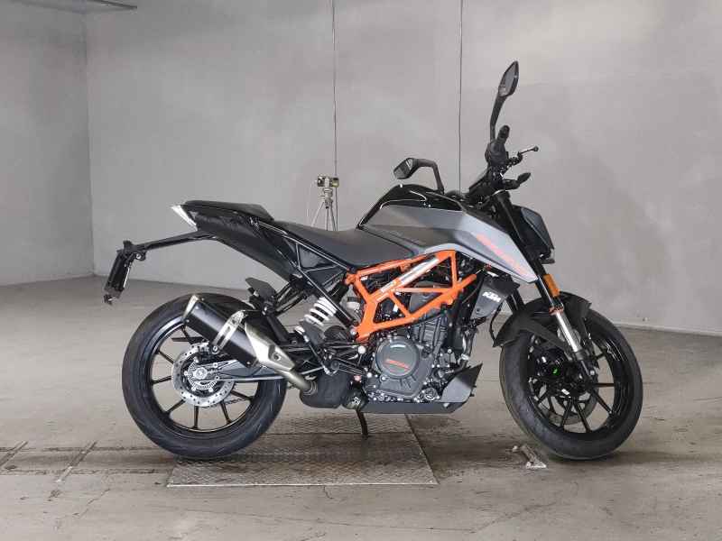KTM 390 Duke 2023