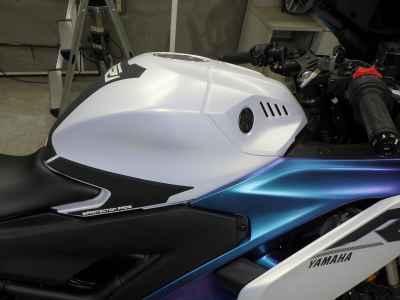 Yamaha YZF-R25 2025