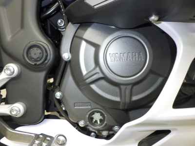 Yamaha YZF-R25 2025