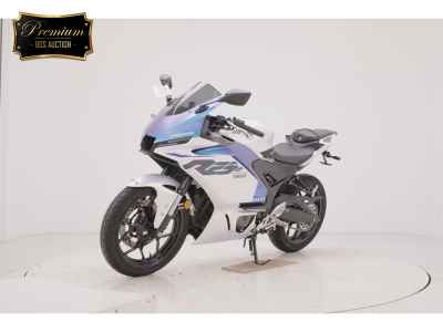 Yamaha YZF-R25 2025