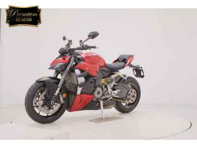 Ducati Streetfighter V2 2022