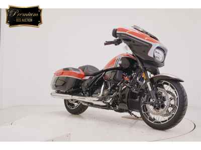 Harley-Davidson FLHXSE1980 CVO 2024