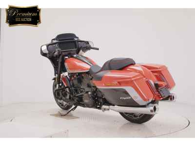Harley-Davidson FLHXSE1980 CVO 2024