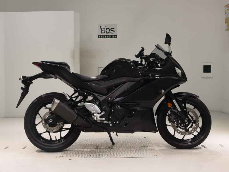 Yamaha YZF-R3 2021