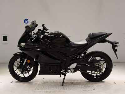 Yamaha YZF-R3 2021