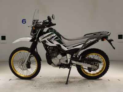 Yamaha XT250 Serow 2018
