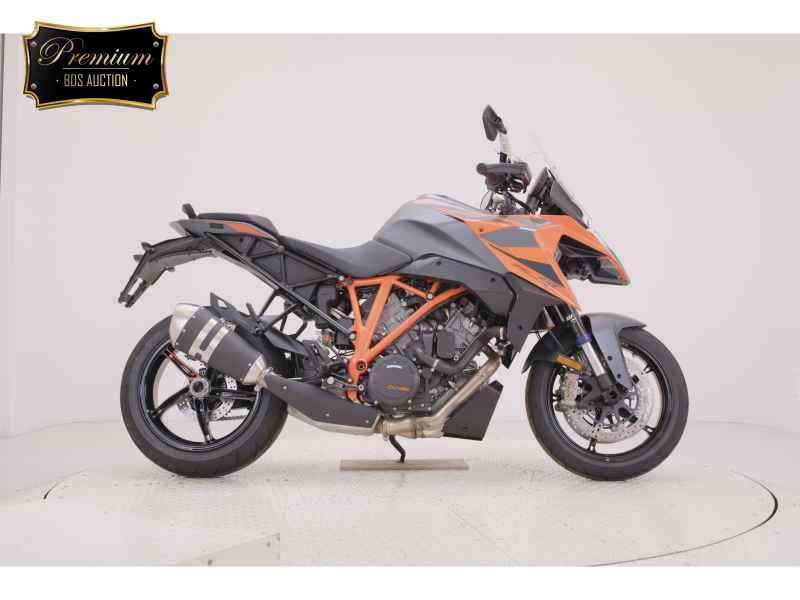 KTM 1290 Super Duke GT 2025