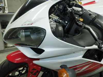 Yamaha YZF-R1 2011