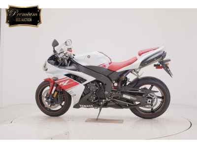 Yamaha YZF-R1 2011