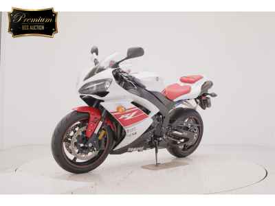 Yamaha YZF-R1 2011