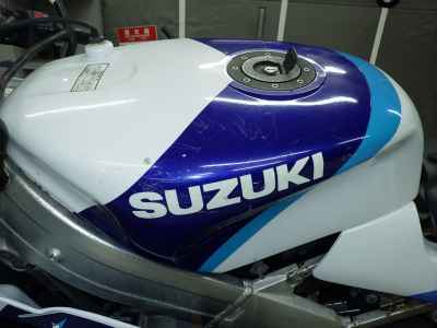 Suzuki RGV250