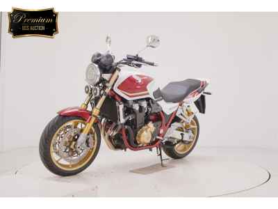 Honda CB1300SF 2024