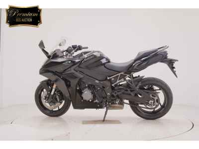Suzuki GSX-S1000GT 2022