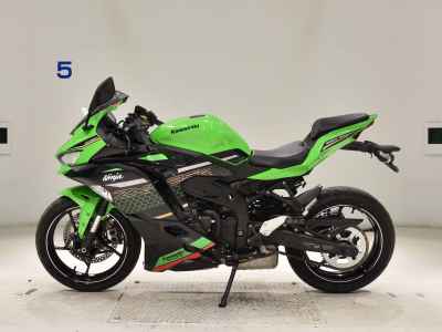 Kawasaki Ninja ZX-25R 2022