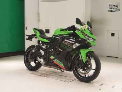 Kawasaki Ninja ZX-25R 2022