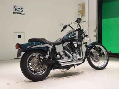 Harley-Davidson Wide Glide FXDWG1450 2005