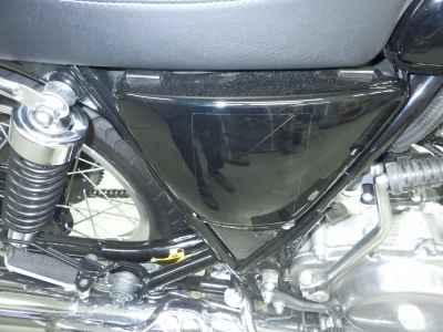 Yamaha SR400 2021