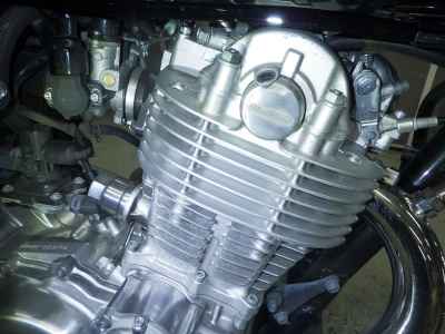 Yamaha SR400 2021