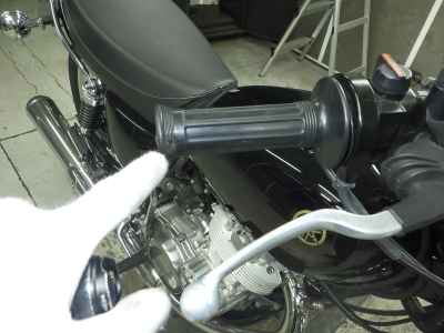 Yamaha SR400 2021
