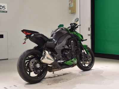 Kawasaki Z1000 2022