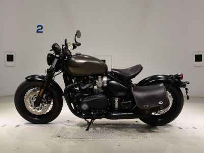 Triumph Bonneville Bobber 2021
