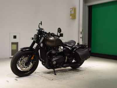 Triumph Bonneville Bobber 2021