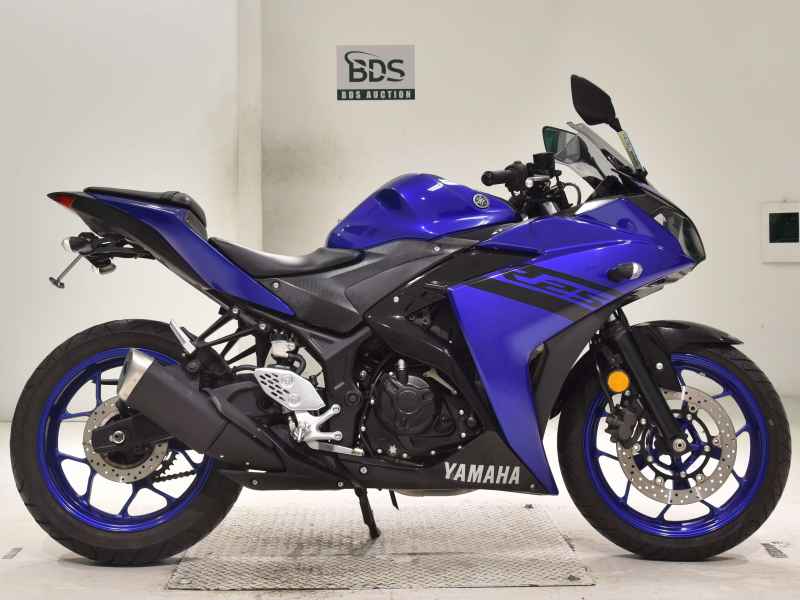 Yamaha YZF-R25 2018