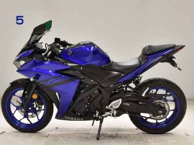 Yamaha YZF-R25 2018