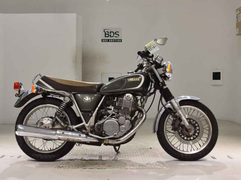 Yamaha SR400 2016