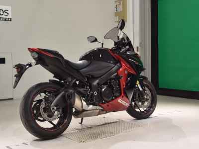 Suzuki GSX-S1000F 2017