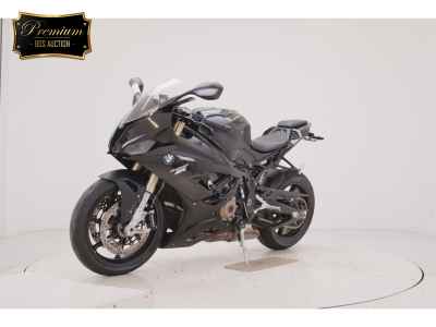BMW S1000RR 2021