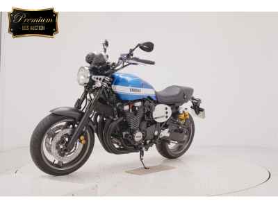 Yamaha XJR1300C 2016