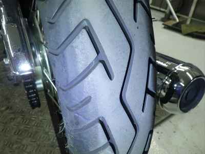 Yamaha SR400 2021