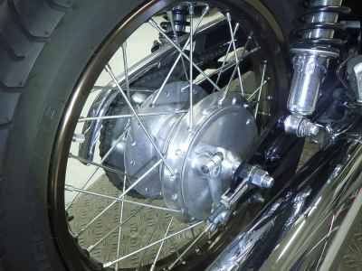 Yamaha SR400 2021