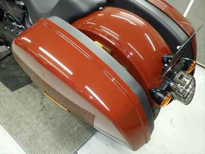 Harley-Davidson FXLRST1920 2025