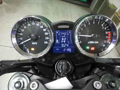 Kawasaki Z900RS 2023