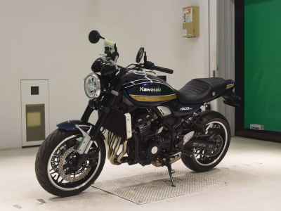 Kawasaki Z900RS 2023