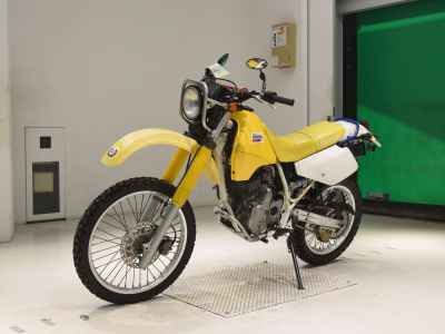 Suzuki Djebel 250