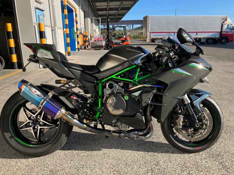 Kawasaki Z1000 2018