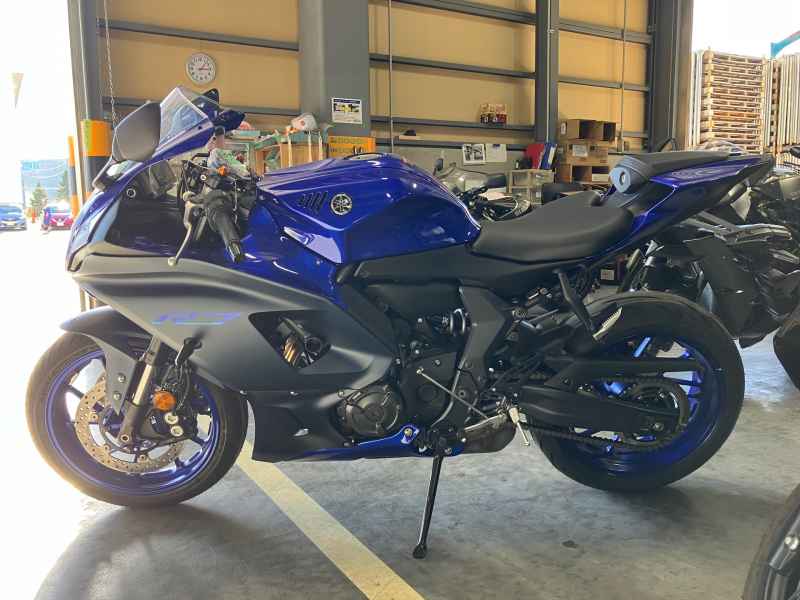 Yamaha YZF-R7 2025