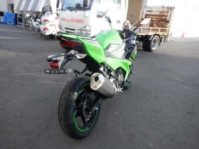 Kawasaki Ninja 400 2020