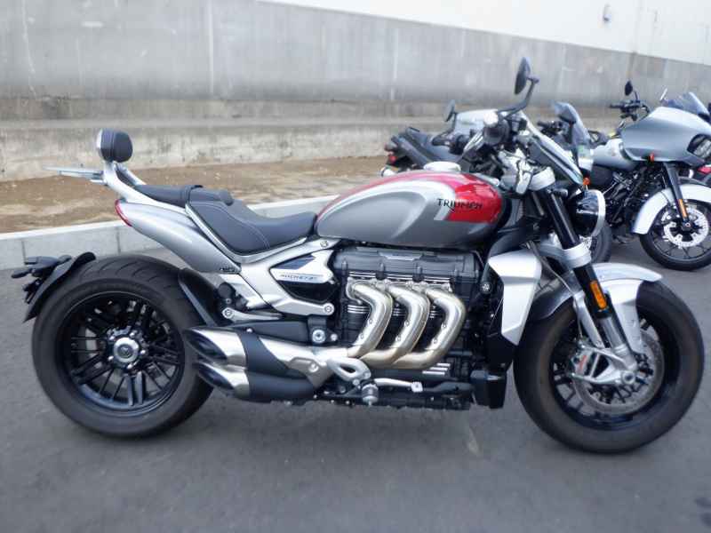 Triumph Rocket III R 2022